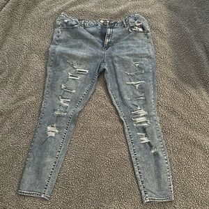 SO Woman’s High Rise Jegging size 20